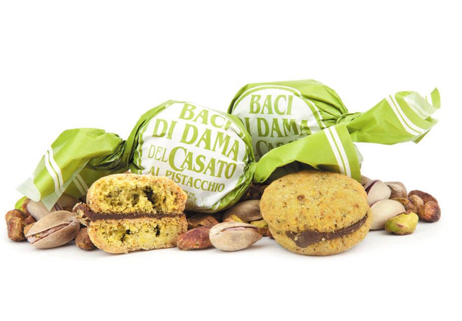 Bacio al Pistacchio bacio di dama al pistacchio Due biscotti