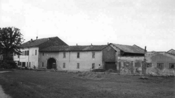 Cascina Lavagna - complesso Lodi Vecchio (LO) Link risorsa: http://www.lombardiabeniculturali.