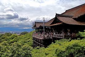 nei templi e fiumi di sakè! Day 6: Kyoto Mattina: visita della parte orientale di Kyoto.