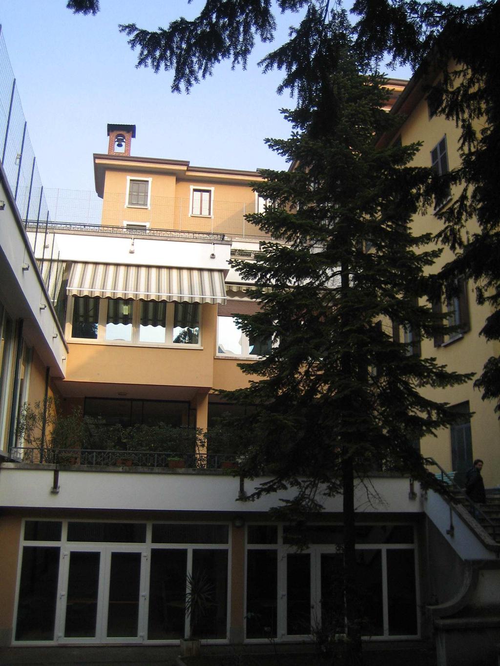 501b 501b DENOMINAZIONE: Istituto Matilde di Canossa INDIRIZZO: Via BALESTRA 12, 10 Post 1935 (1935-1969) 3 parte di 2 piani;