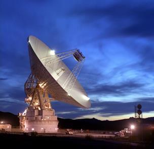 Eempi Analii Modello Antenna (Eempio 7 m radio telecopio, Goldtone, Mojave