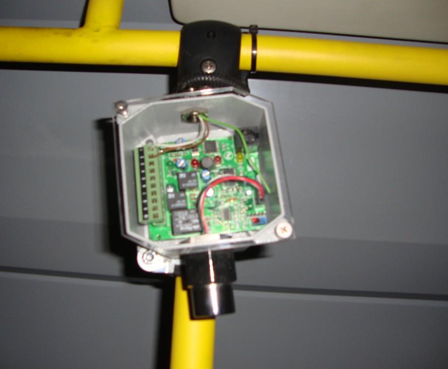 FASE 4: Installazione dei sensori su minibus IVECO SONDA DI RILEVAMENTO GAS
