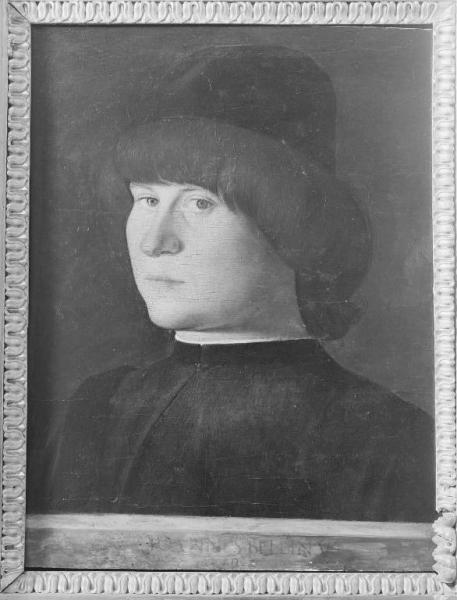 Ritratto di giovane uomo con berretto Bellini Giovanni detto Giambellino (bottega) Link risorsa: http://www.