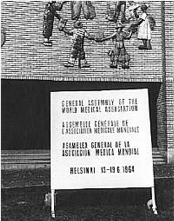 Dichiarazione di Helsinki sviluppata dalla World Medical Association (1964) insieme di principi etici riguardanti tutta la comunità medica, per ciò che concerne la sperimentazione umana autorevolezza