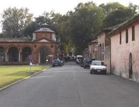 Nel quadrante nord-orientale del centro storico di Ferrara, stretto fra gli assi Corso Ercole I d Este e Corso Porta Mare, scorgiamo Parco Massari, il più