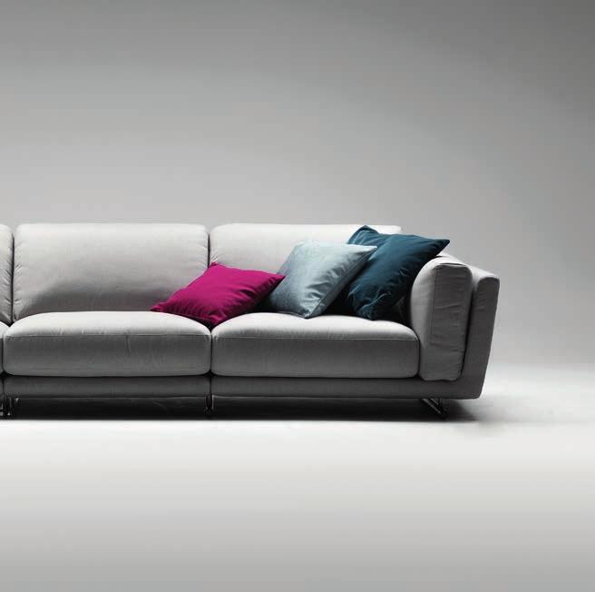 al carattere di qualsiasi arredamento. The Cooper model belongs to the timeless sofas category.