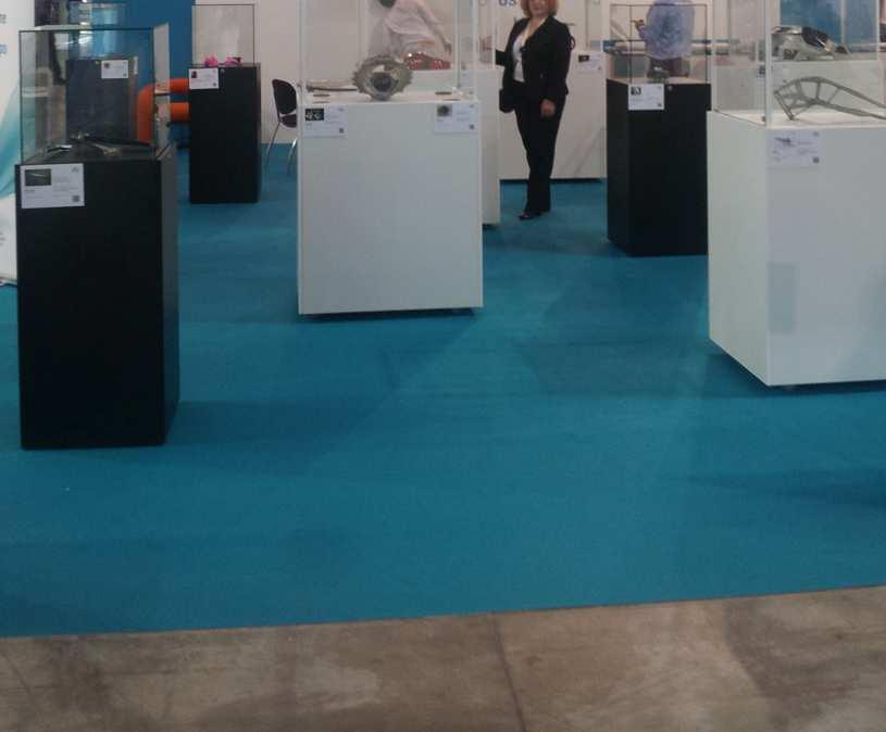 nella sezione «vetrina» del sito 12 stand preallestiti di 16 m 2 per centri