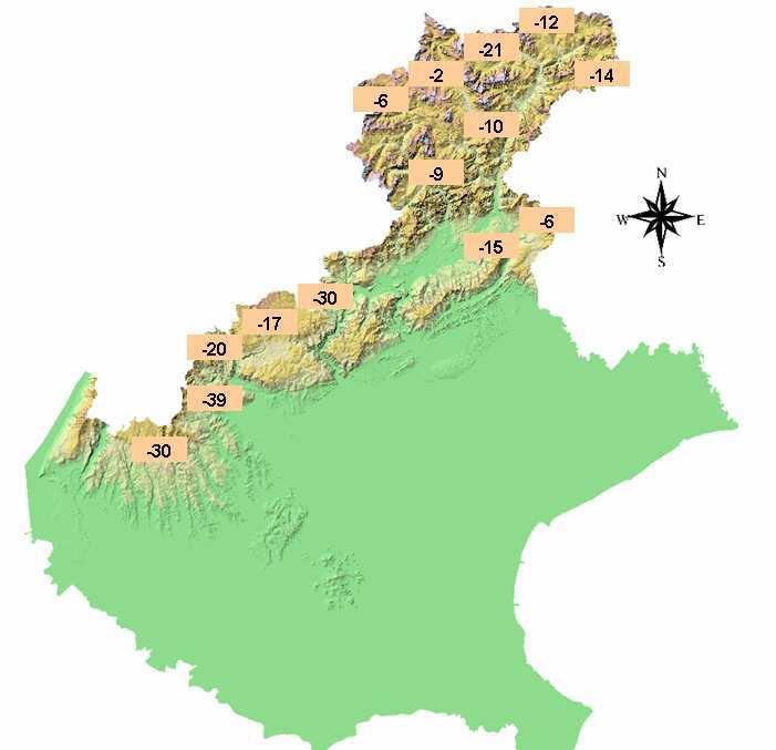 CONDIZIONI DI INNEVAMENTO DELLE DOLOMITI E PREALPI VENETE 31 agosto 27 Dati storici (1986-25) Elaborazioni AREA GEOGRAFICA Quota s.l.m.