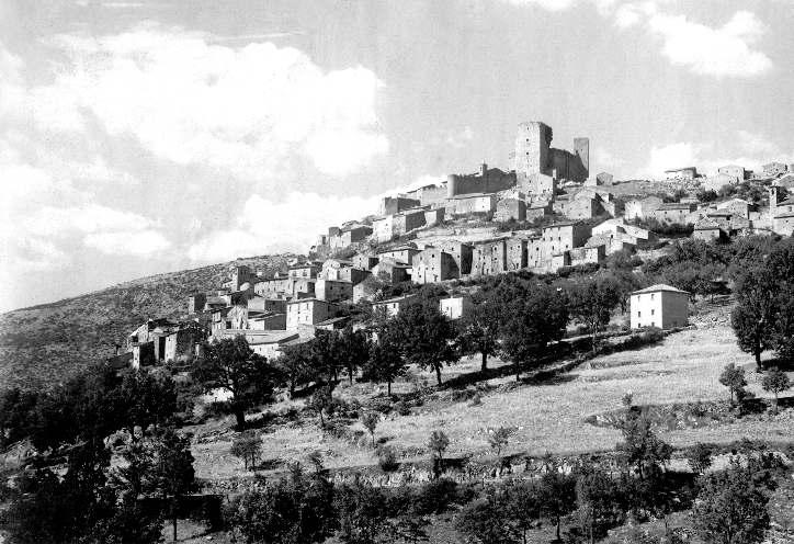 Pereto: panorama realizzato nei primi anni del Novecento. nell agosto, era entrato a Pereto nel (foglio n. ).