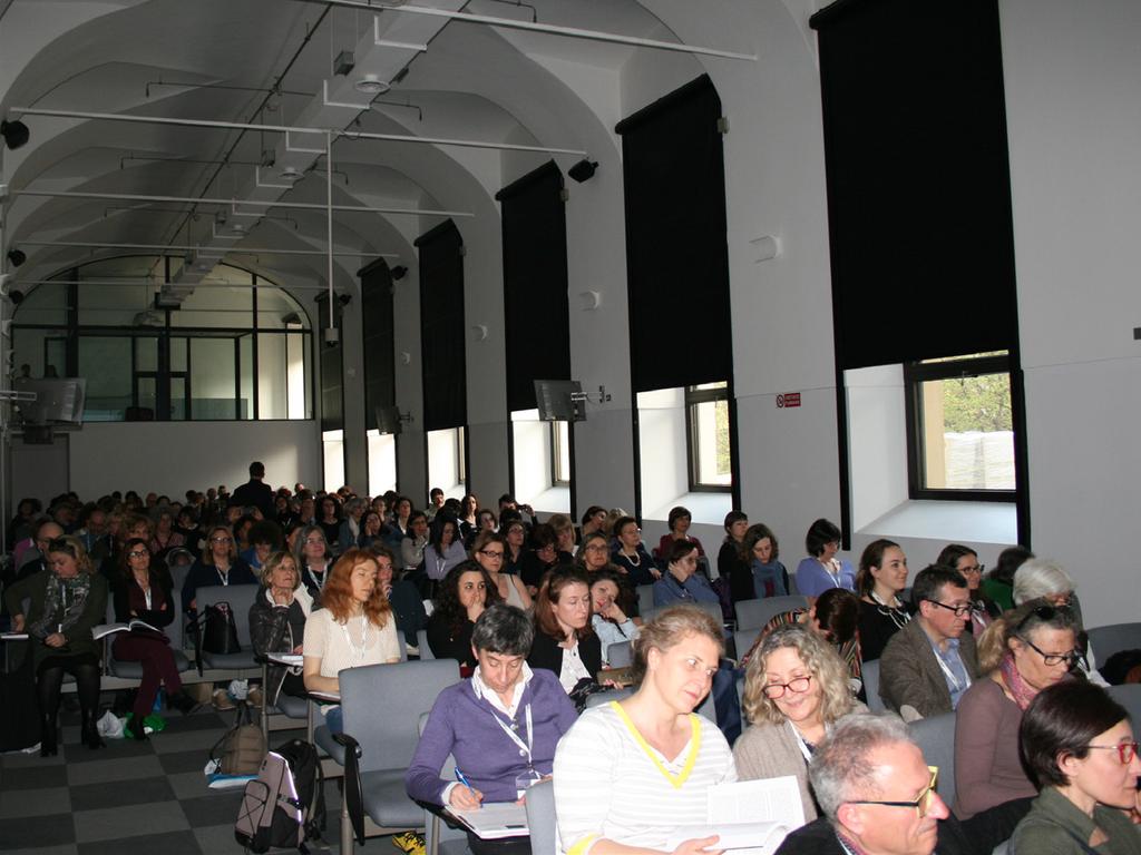 Il pubblico in Sala Leonardo LA BIBLIOTECA È APERTA: ENTRATE!