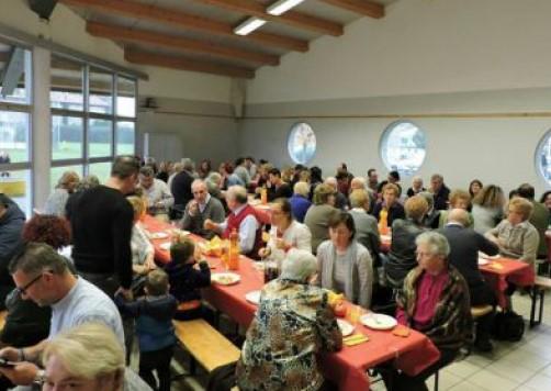 Eventi svolti nei quartieri: uso di stoviglie lavabili e giornate ecologiche. 3.