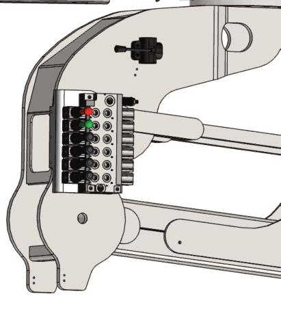 - Insert the lever (5) in the manual pump (6) located on the side of the stabilizer 4.