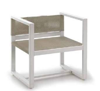 le misure sizes Material: Painted or anodized aluminum frame, seat and back in PVC. 71.