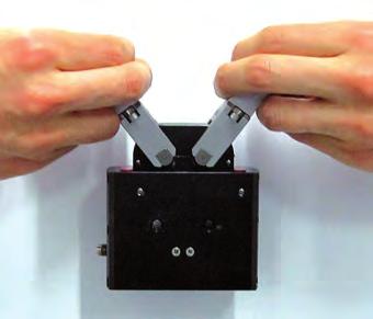 MPRM Forza di serraggio Questa pinza elettrica può essere usata per serrare il carico sia dall esterno che dall interno.