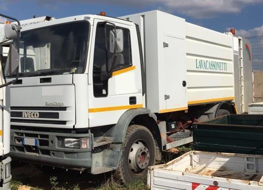 SLL37 IVECO EUROCARGO 150E18 2004 Lavacassonetti COSECO lt