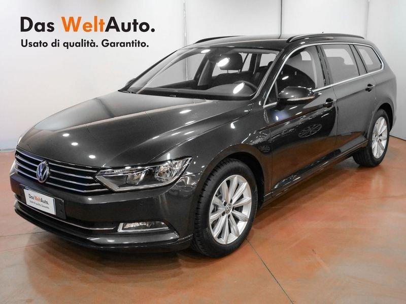 Volkswagen Passat Variant 2.0 TDI DSG Business BlueMotion Tech Passat 8ª serie Immatricolazione: 3/ 2019 KM: 1 Carrozzeria: Station Wagon Cilindrata: 1968 **Volkswagen Passat Variant 2.