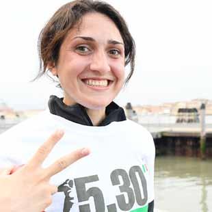 La 5.30, nasce a Modena nel 2009 da un idea di Sergio Bezzanti, pubblicitario esperto di comunicazione emozionale e Sabrina Severi, biologa nutrizionista esperta in sani stili di vita.