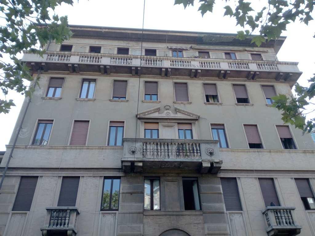 Un caso concreto: Via Murillo - Milano Le caratteristiche del condominio: 12 unità abitative Classe pre-intervento G L