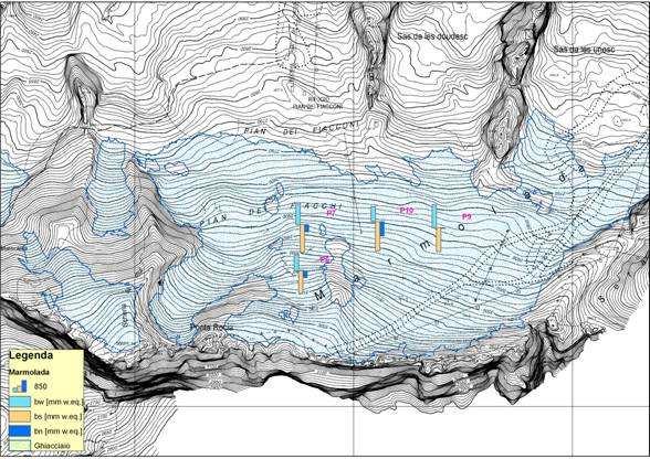 IV.6 Ghiacciaio della Marmolada Sul Ghiacciaio della Marmolada (gruppo della Marmolada) è stato possibile misurare il bilancio di massa solamente su 4 paline posizionate nella parte centrale del