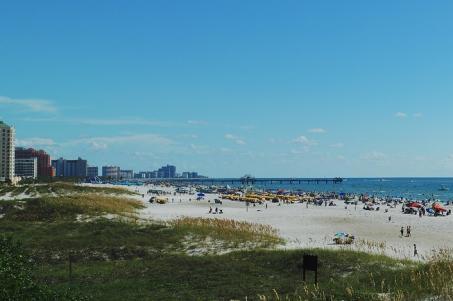Proseguite in direzione ovest verso il Golfo del Messico con destinazione Clearwater Beach, la cittadina sulla baia di Tampa dalle bianche spiagge definita uno dei posti migliori dove ritirarsi.