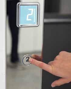 E possibile, inoltre, personalizzarlo con porte di cabina a soffietto e con porte a battenti al piano oppure con porte automatiche di piano e