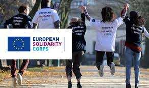 Corpo europeo di solidarietà Oltre 34 000 giovani hanno aderito dal dicembre 2016 Opportunità di lavoro o di volontariato in progetti destinati ad aiutare comunità o