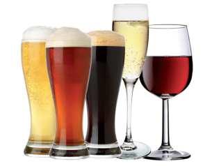 IL CONSUMO DI ALCOL Consumo di alcol Nel il 71 delle persone intervistate con 18-69 anni ha consumato nell ultimo mese alme un unità di bevanda alcolica (bicchiere di vi, lattina di birra, bicchieri