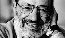 Umberto Eco Questo è il bello dell'anarchia di Internet.