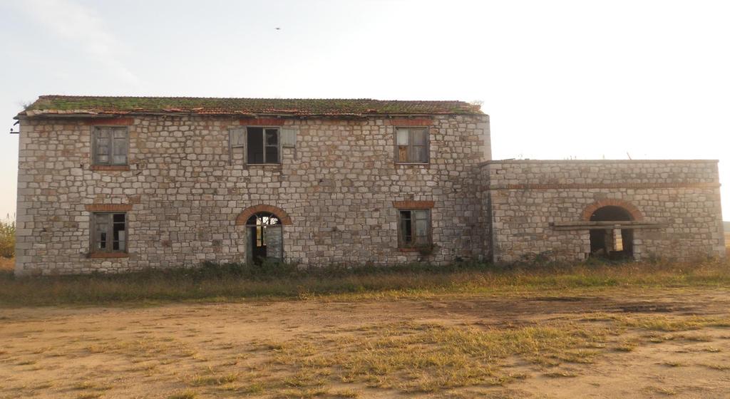 Nel 1938 ebbero una vera casa formata però solo da una cucina e da due stanze da