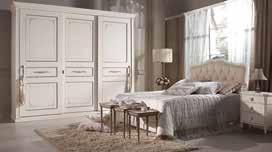 Ambienti - Rooms Pag. 4-5 BP205 Letto Barocco ( Bed Carved ) L210H175P210 Rete ( Spring) 180*200 BP305 Como ( chest of drawers ) L133 H.