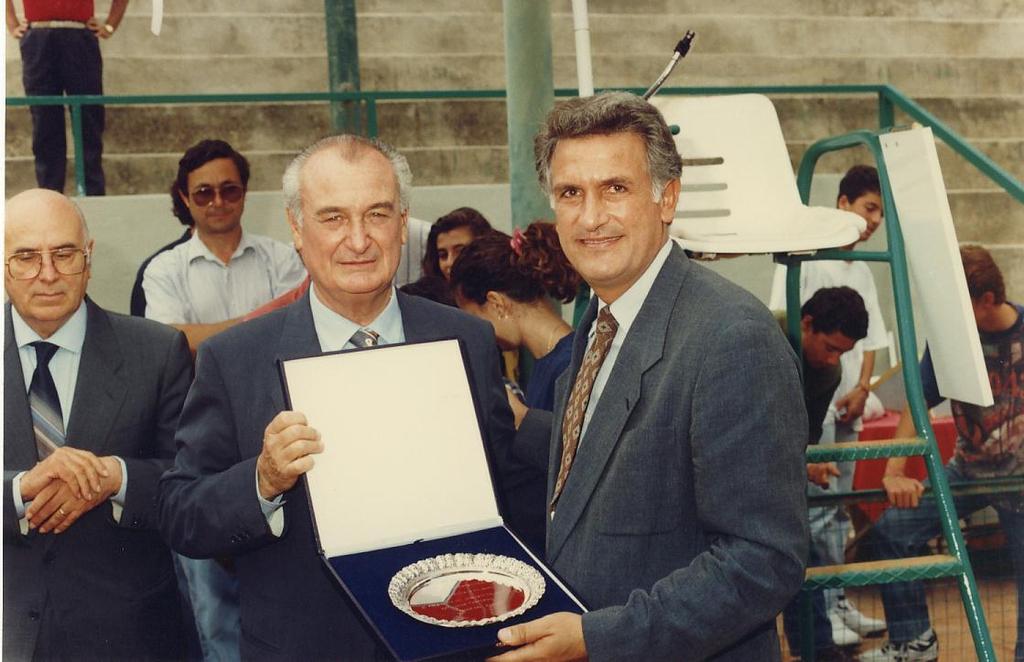 Domenico Travia e Igino Postorino L anniversario del cinquantenario (1995) coincise con il primo dei tre appuntamenti Internazionali a squadre con la Coppa Europa, un importante passerella per