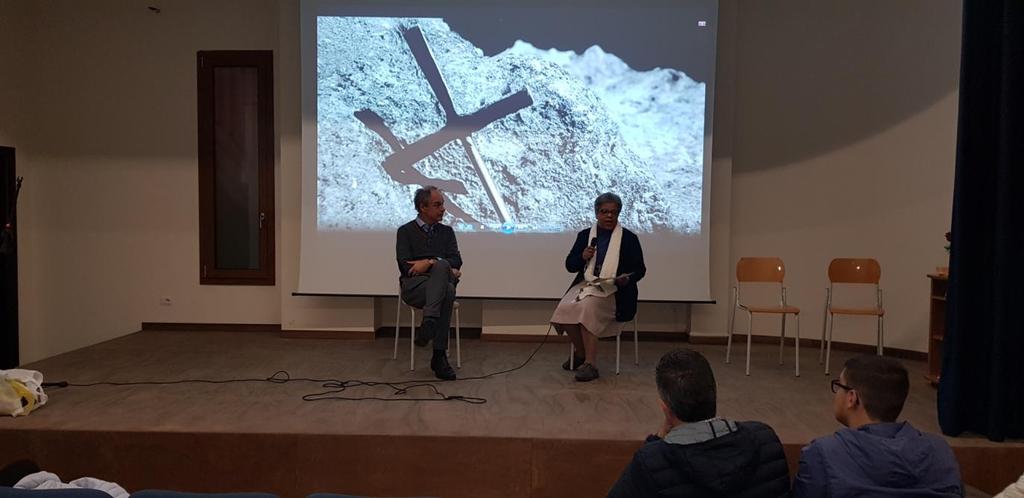 Incontri 5 Si è svolta mercoledì 30 ottobre 2019, presso la Sala San Giovanni Paolo II, nella Chiesa di San Demetrio a Salerno, la prima giornata di App and Go, Missione è Azione.