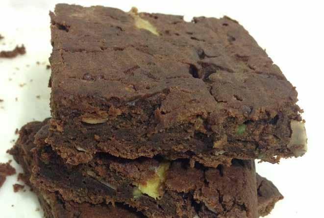 Cercate una ricetta di brownies in cui non si debba usare il burro e che, quindi, sia più leggera? Eccola qui!