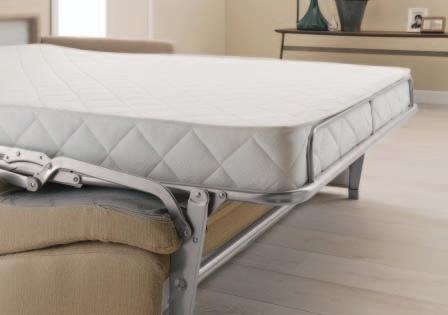 Il materasso da 17 cm e la rete elettrosaldata garantiscono ottime prestazioni per il comfort del letto.
