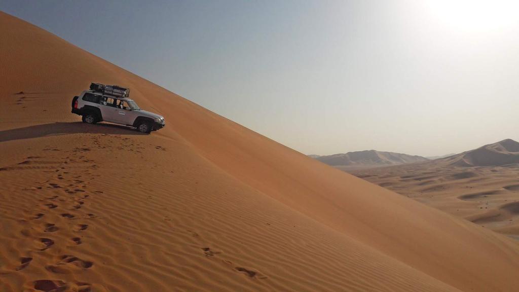 OMAN Oman in fuoristrada: le dune bianche - Partenza 3 Aprile 2021 Tour di gruppo esclusivo