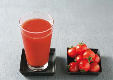 SUCCHI DI VERDURA 1 Succo di Pomodoro ISTRUZIONI 025 Con i pomodori usare sempre il filtro a maglia larga. Aumenta il gusto! Aggiungi dell uva!