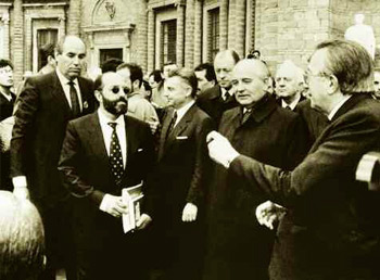 Il Crollo dell Unione Sovietica della Bessarabia Il presidente russo Boris Eltsin e i capi dell Ucraina e dello Bielorussia hanno segnato l 8 dicembre del 1991 l atto di decesso dell Unione Sovietica