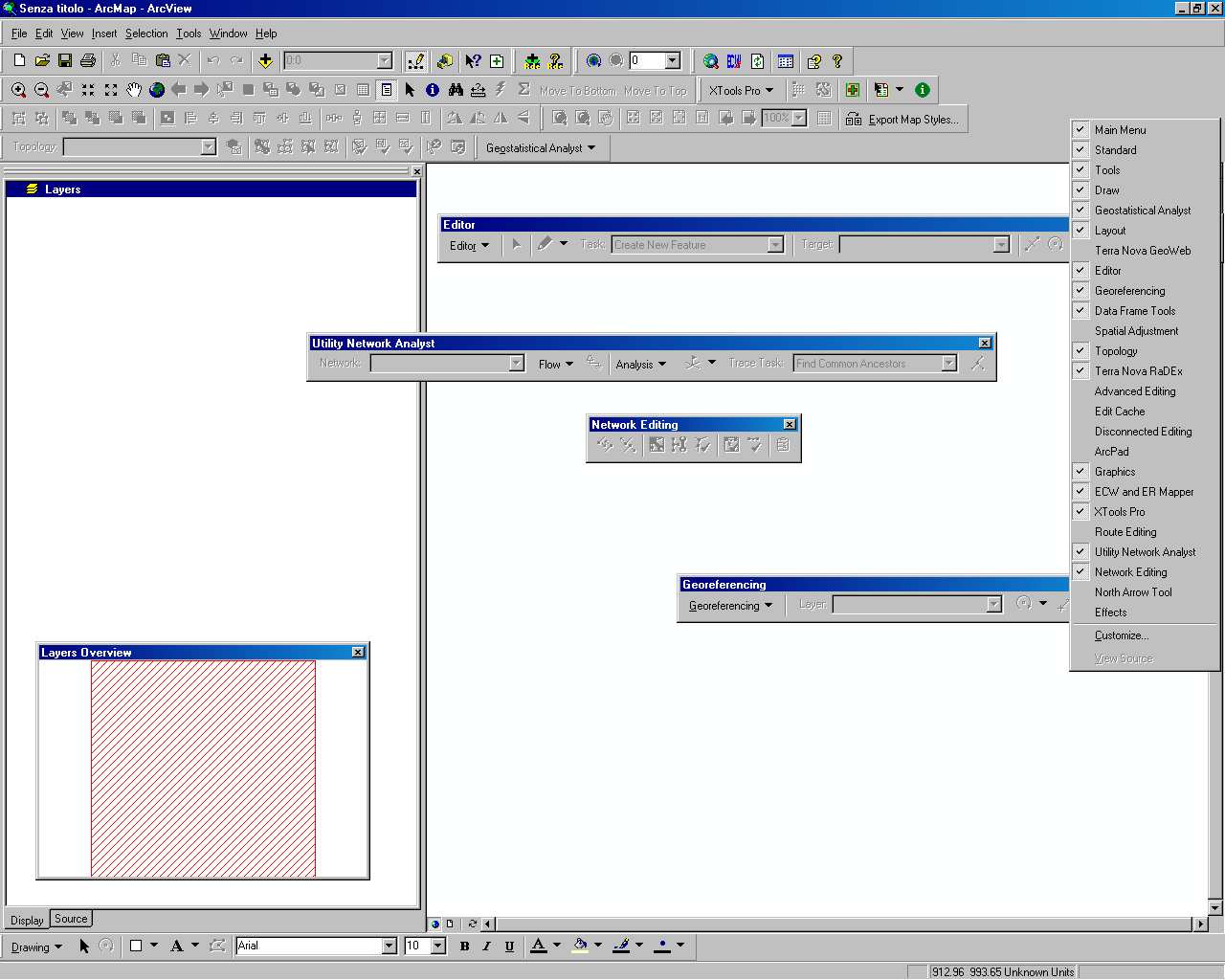 Le due toolbar presenti sempre di default al primo avvio di ArcMap sono quelle relative ai menù (Main menù) e ai pulsanti standard (Standard).