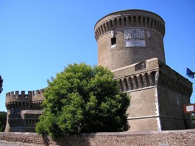 18 Castello nel Borgo di Ostia Antica (foto P.