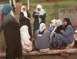 Questa è l'immagine che resta impressa sulla retina della memoria di un film che ha come tema primario la condizione delle donne in Afghanistan.