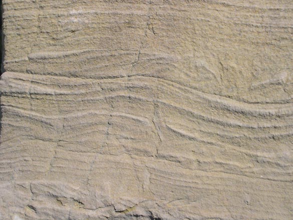 La Maiolica è un tipo di roccia del Mesozoico che affiora nella zona e che