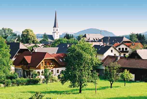 Parco naturale dell Untersberg: percorsi per escursioni a piedi e in bici, nordic walking, percorso fitness, itinerario didattico, impianto Kneipp nel bosco, campo di giochi, campi da tennis, piscina