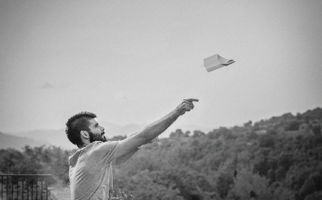 Mediaintegrati non è un ambiente statico. E un gruppo eterogeneo composto da artisti impiegati in vari campi.