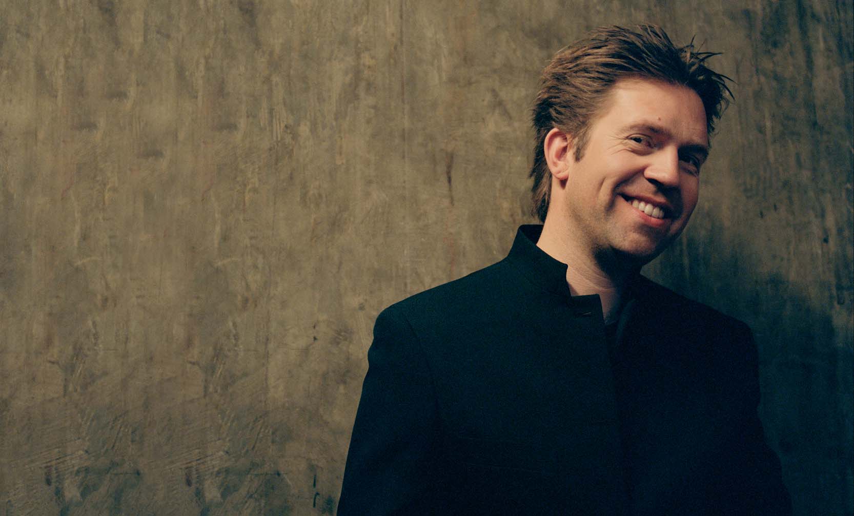 MARTEDÌ 27 OTTOBRE Dopo trenta registrazioni, otto Grammy Nominations e ben sei Gramophone Awards Leif Ove Andsnes può essere considerato uno dei pianisti di riferimento per il concertismo