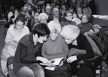 Nelle famiglie più benestanti è stato per secoli parte frequente del corredo femminile.