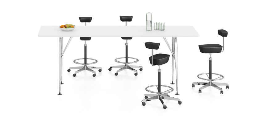 configurazioni v Meeting Table a forma di barca, piano del tavolo in rovere impiallacciato.