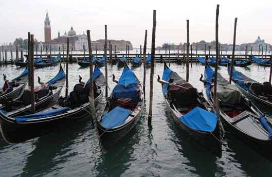 CAPIRE Sopra: una veduta della laguna di Venezia.