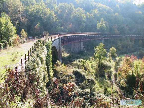 Il provvedimento del Governo, adesso, ha destinato il vecchio tratto della Lagonegro-Sicignano a pista ciclabile insieme ad altre 14 tratte presenti sul territorio nazionale.