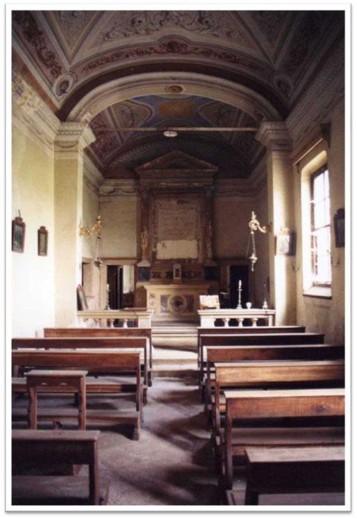 L oratorio di San Giovanni Battista a Casa Pozza Annesso alla corte si trova l oratorio 42, eretto nel 1680 e intitolato a San Giovanni Battista, sul quale un Girolamo Dal Pozzo, arciprete di San