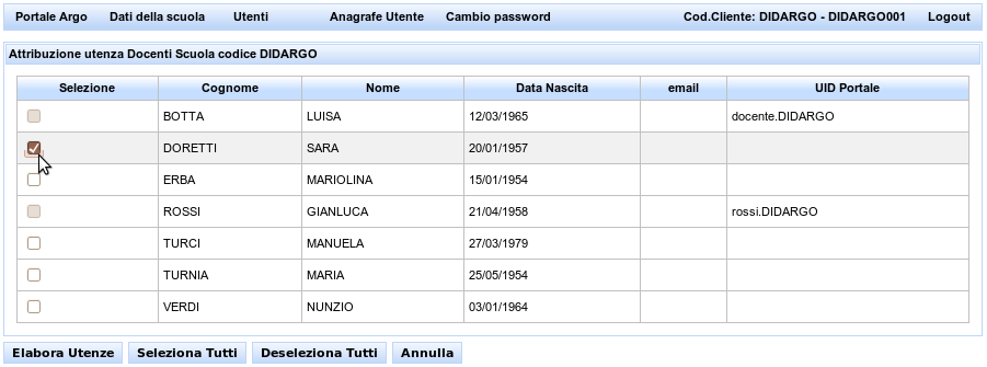 Vengono visualizzati (se presenti su Alunni WEB ) tutti i docenti con attribuzione di classi e materie per l'anno scolastico corrente, la relativa mail e l'uid (nome utente) per l accesso dal Portale